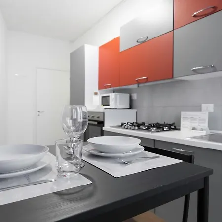 Italianway - Canonica 40 Apartman *